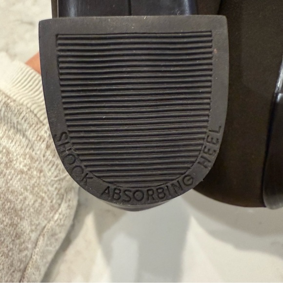 Munro Cindi Block Heel Slip On Loafer Stretch Fabric Pump Womens Size 8SS Brown - Picture 8 of 10